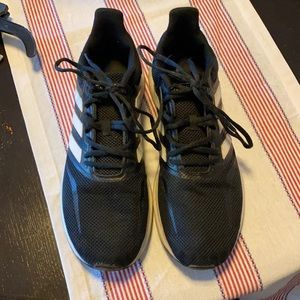 Addidas Men’s Size 9 1/2 Athletic Shoes